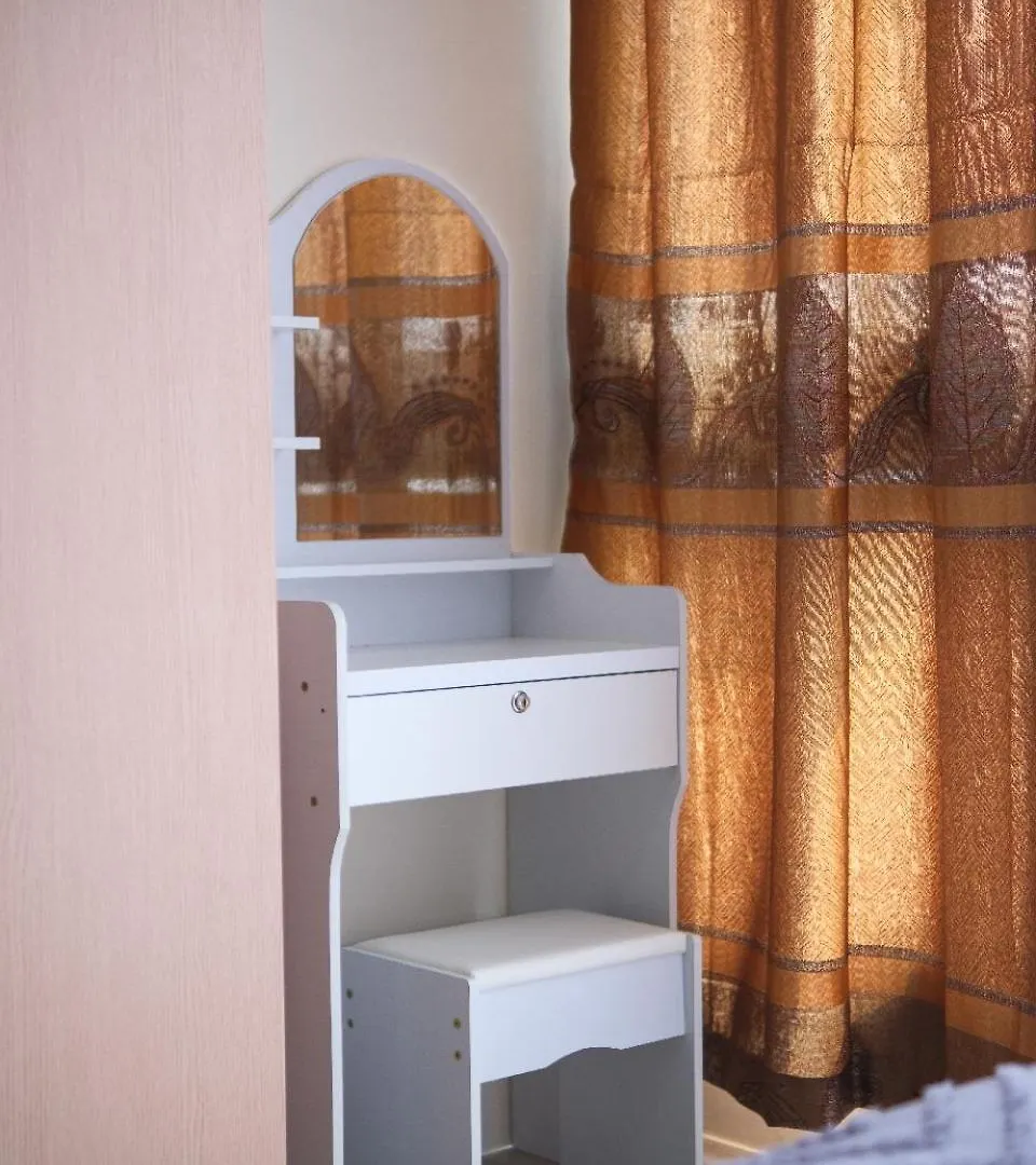 Apartament 81 Newporthaven Manila